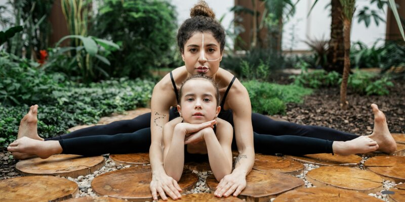 5 Kids Yoga Poses for Beginners