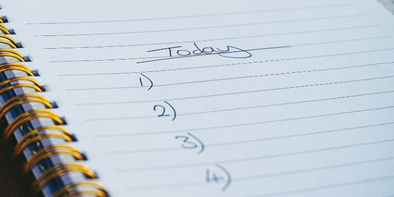 Morning Routine Checklist - Notebook